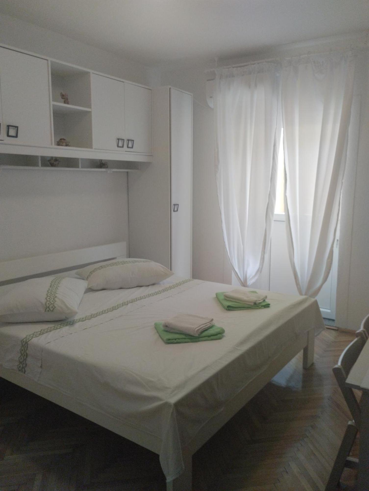 Soba Biondic Apartment Senj  Luaran gambar